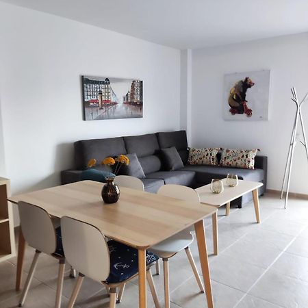 Апартаменты Apartamento En Roses Con Parking Y Piscina Экстерьер фото